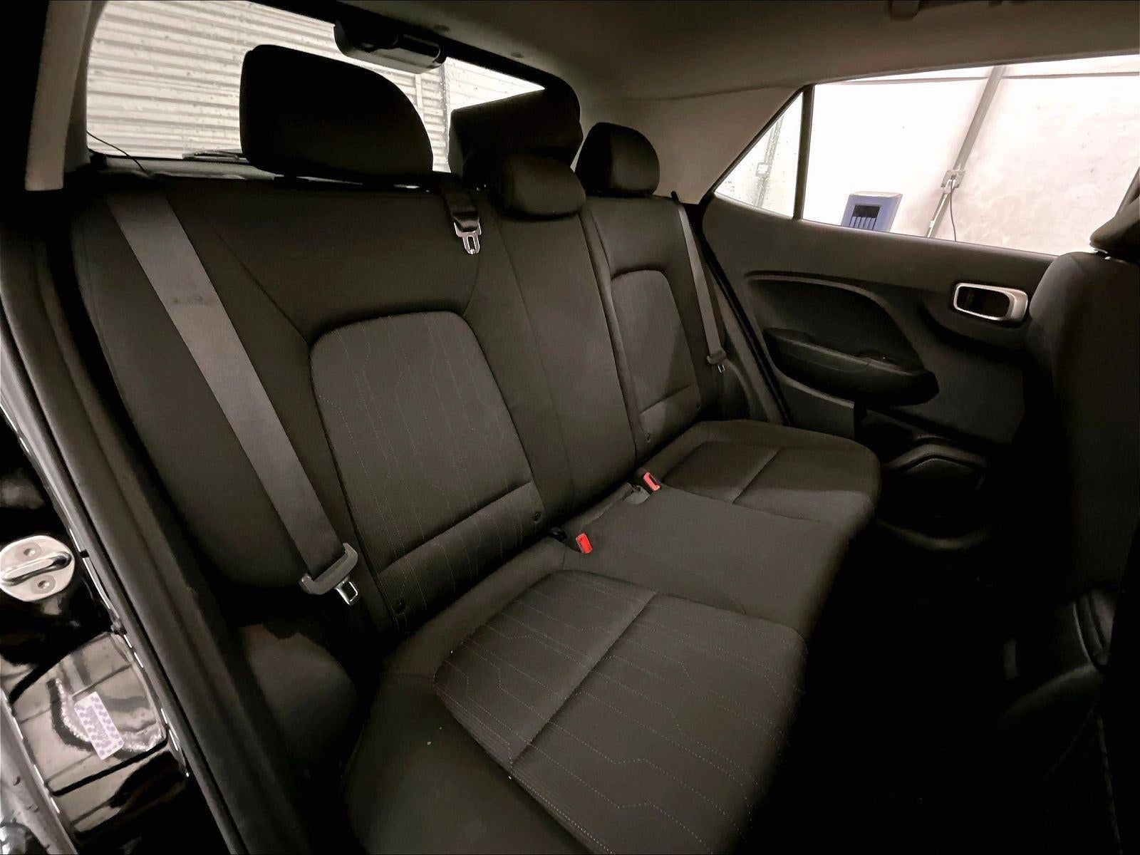 2023 Hyundai Venue SE