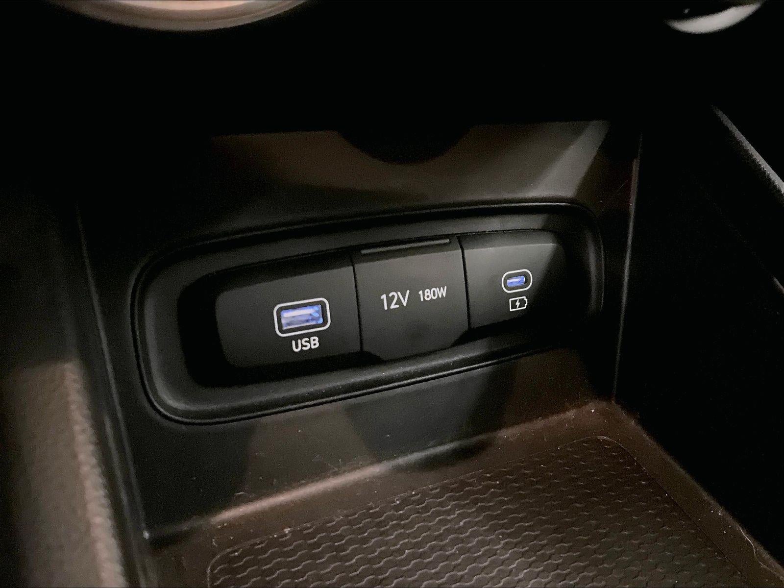 2023 Hyundai Venue SE