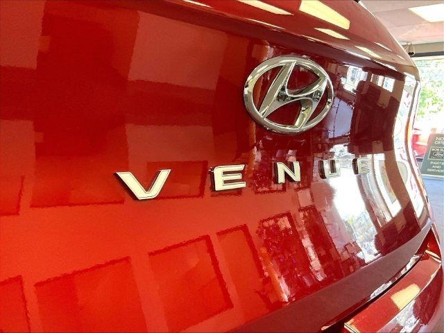 2022 Hyundai Venue SEL