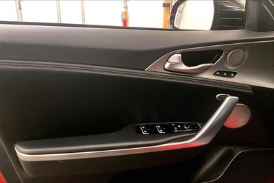 2019 Kia Stinger GT1