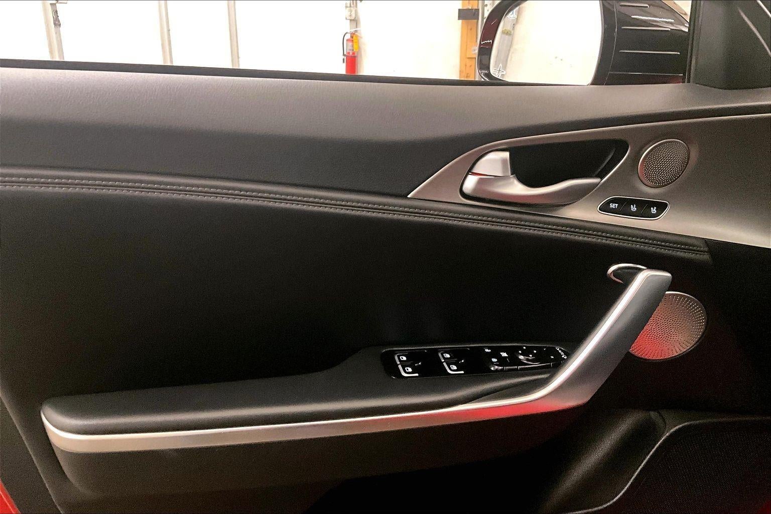 2019 Kia Stinger GT1