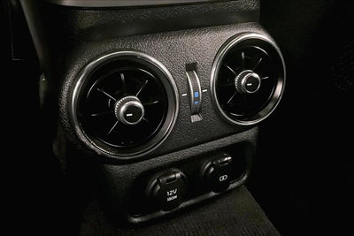 2019 Kia Stinger GT1