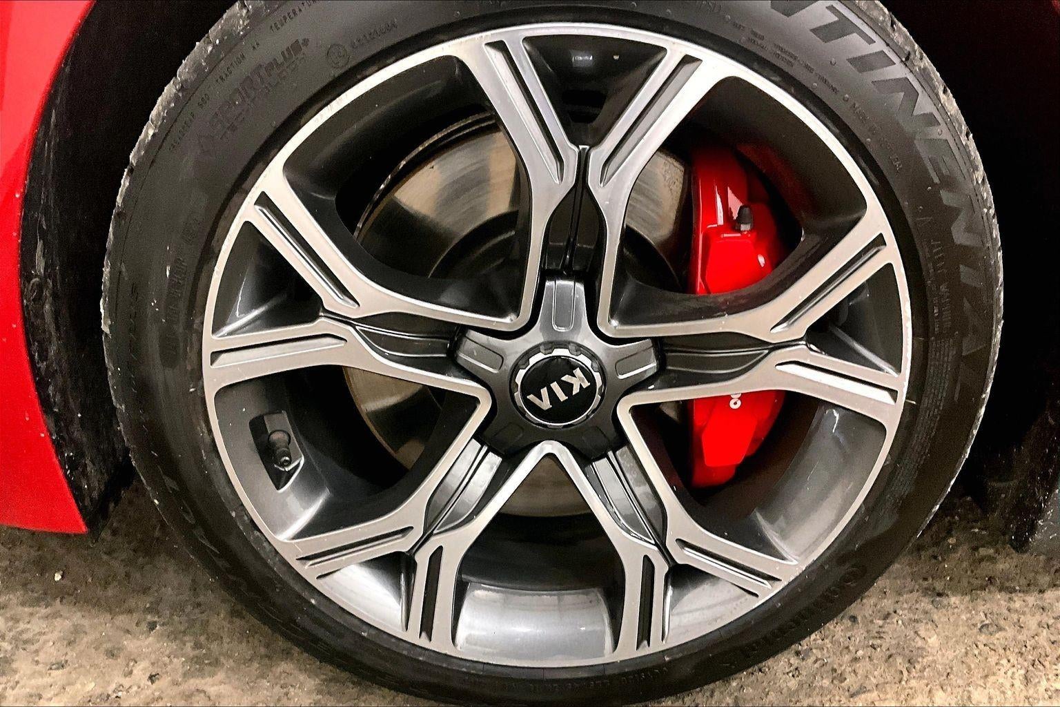 2019 Kia Stinger GT1