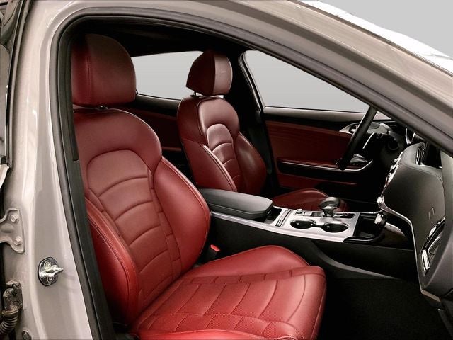 2022 Kia Stinger GT2
