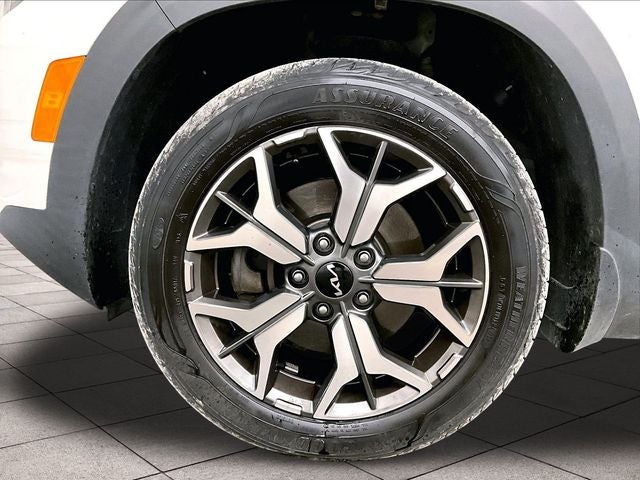 2022 Kia Seltos EX