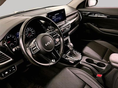 2022 Kia Seltos EX