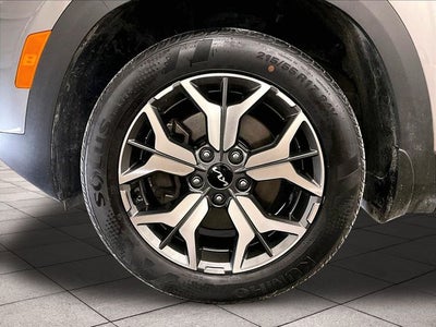 2023 Kia Seltos EX