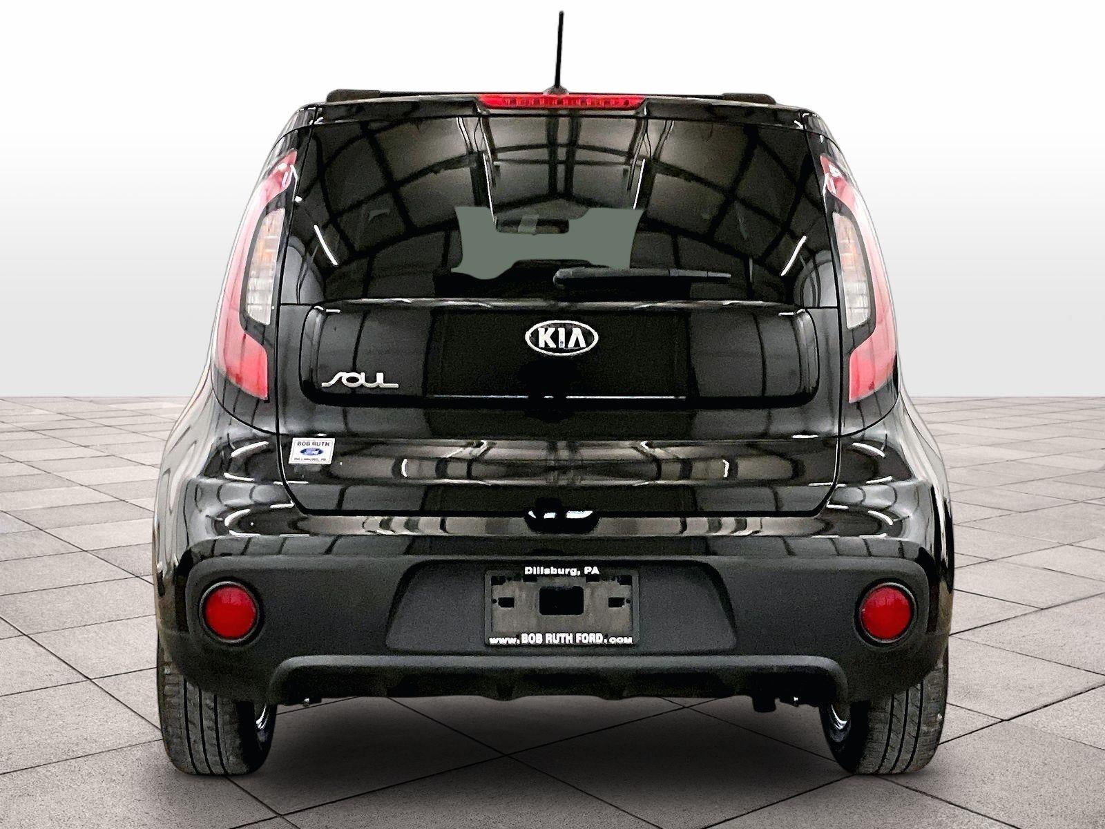 2018 Kia Soul Base