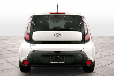 2015 Kia Soul Base