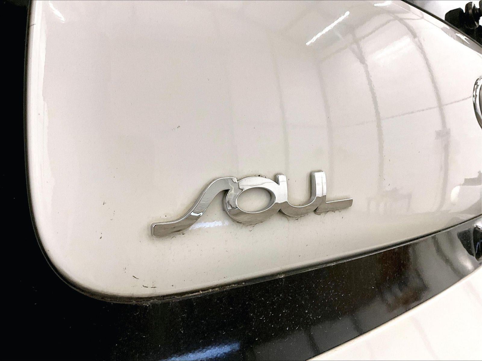 2016 Kia Soul EV Base