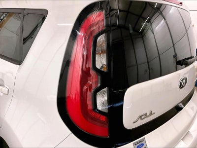 2016 Kia Soul EV Base