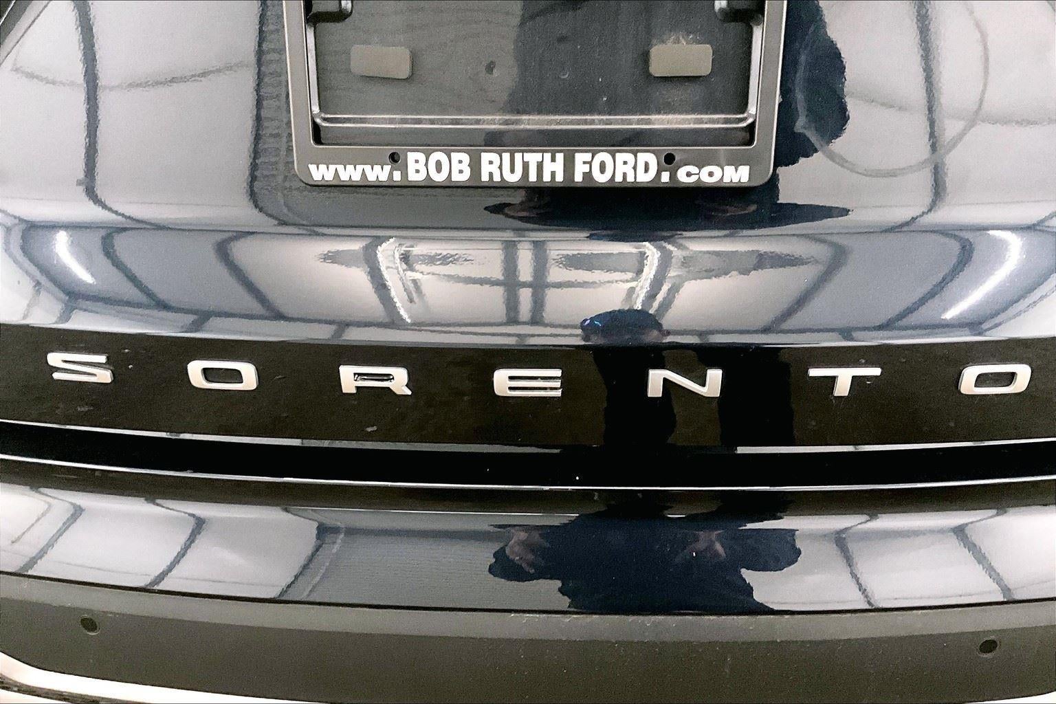 2022 Kia Sorento Plug-In Hybrid SX