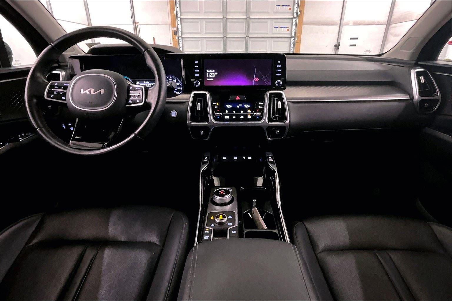 2022 Kia Sorento Plug-In Hybrid SX