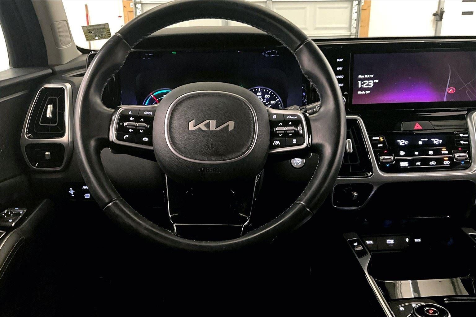 2022 Kia Sorento Plug-In Hybrid SX