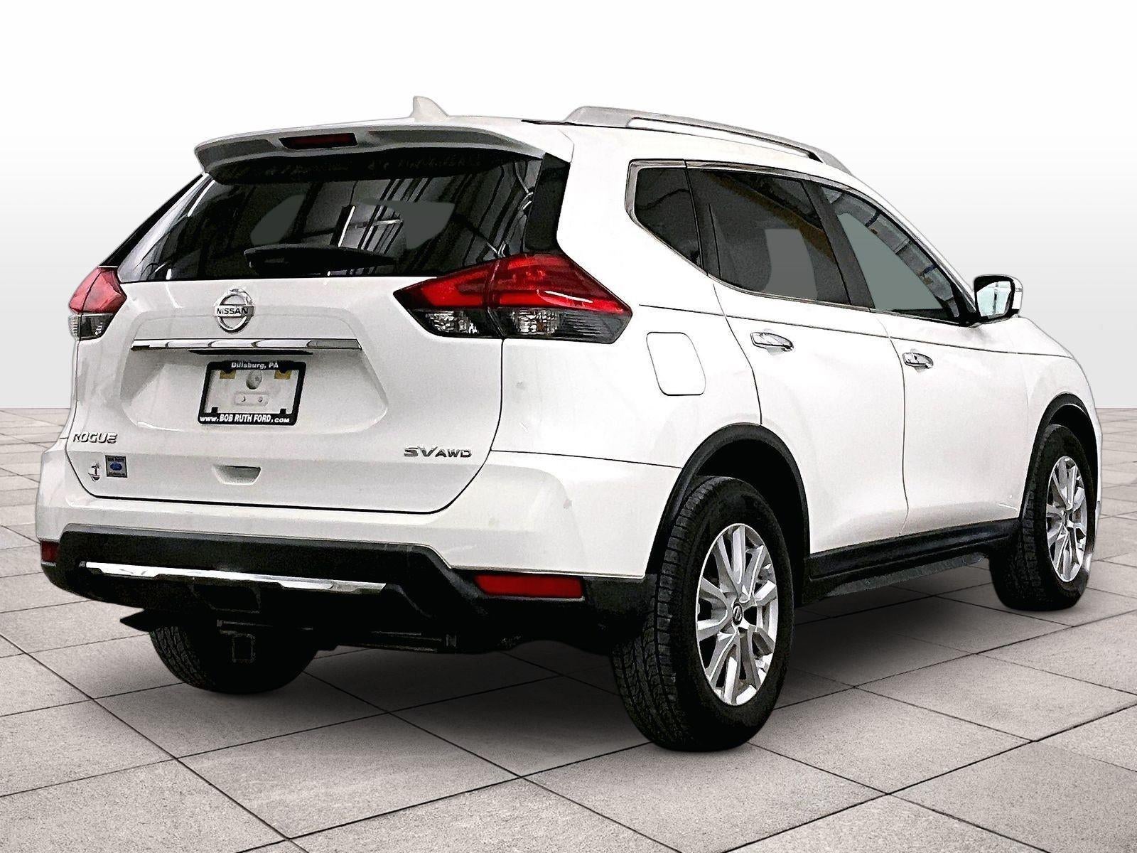 2017 Nissan Rogue SV