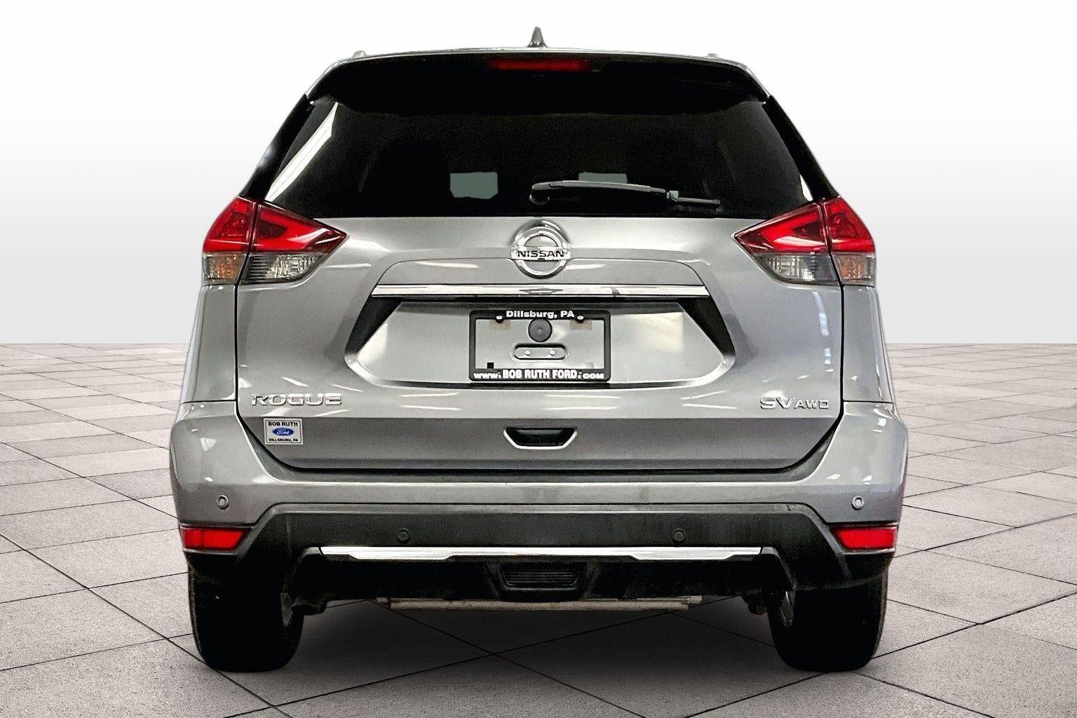 2020 Nissan Rogue SV