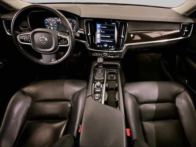 2018 Volvo S90 T5 Momentum