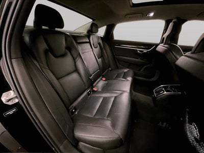 2018 Volvo S90 T5 Momentum
