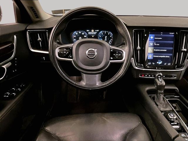 2018 Volvo S90 T5 Momentum
