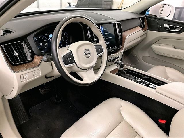 2019 Volvo XC60 Momentum