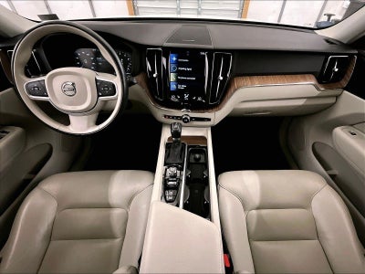 2019 Volvo XC60 Momentum