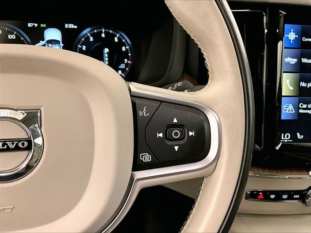 2019 Volvo XC60 Momentum