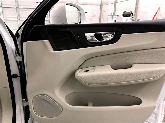 2019 Volvo XC60 Momentum