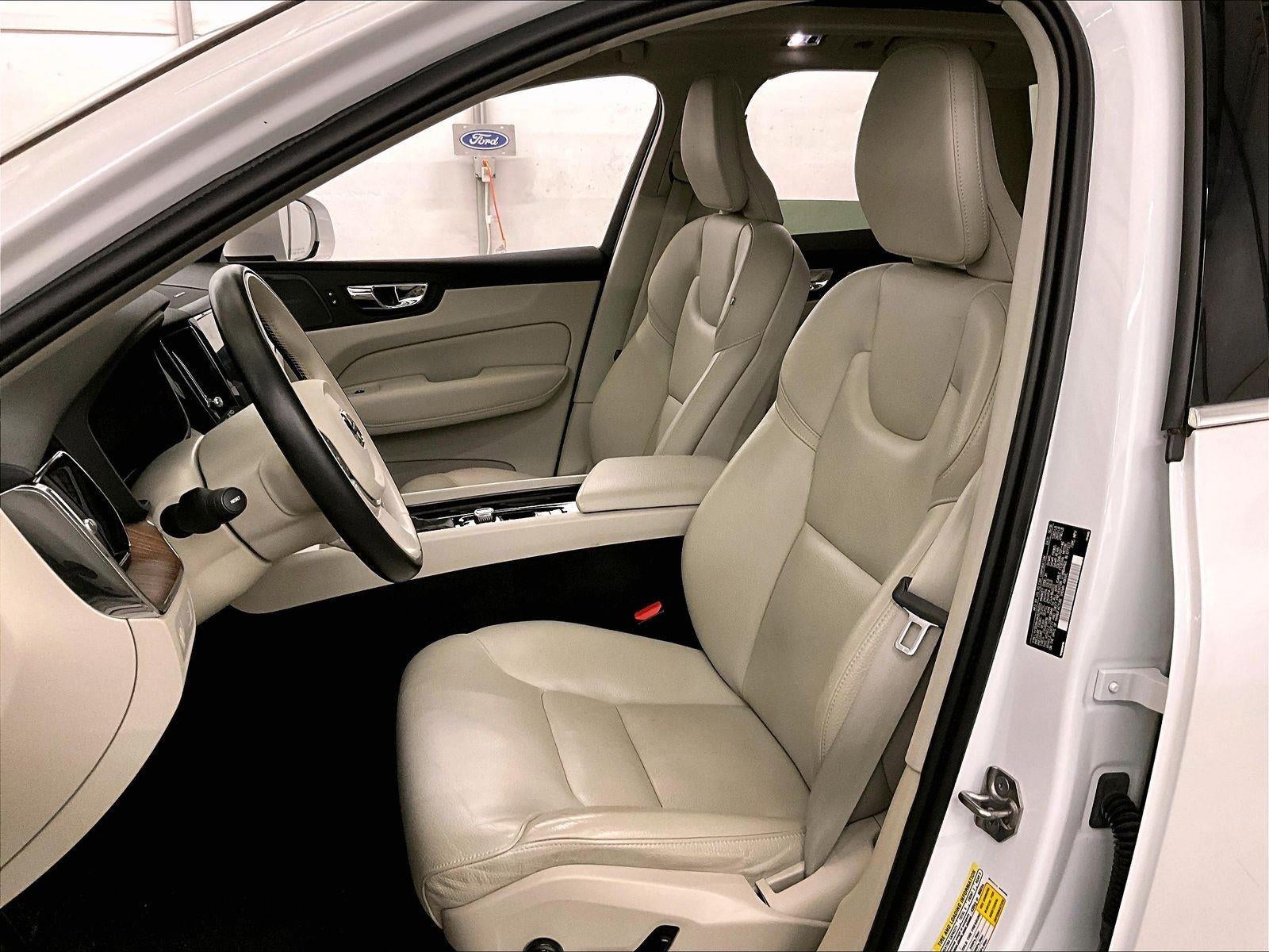 2019 Volvo XC60 Momentum