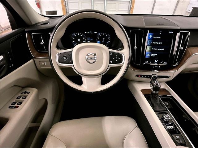 2019 Volvo XC60 Momentum