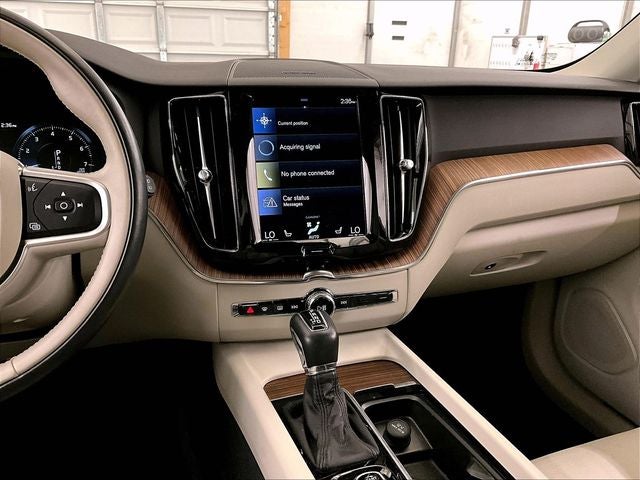 2019 Volvo XC60 Momentum