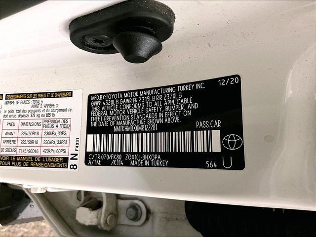 2021 Toyota C-HR XLE