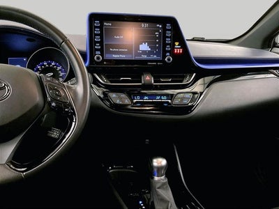2021 Toyota C-HR XLE