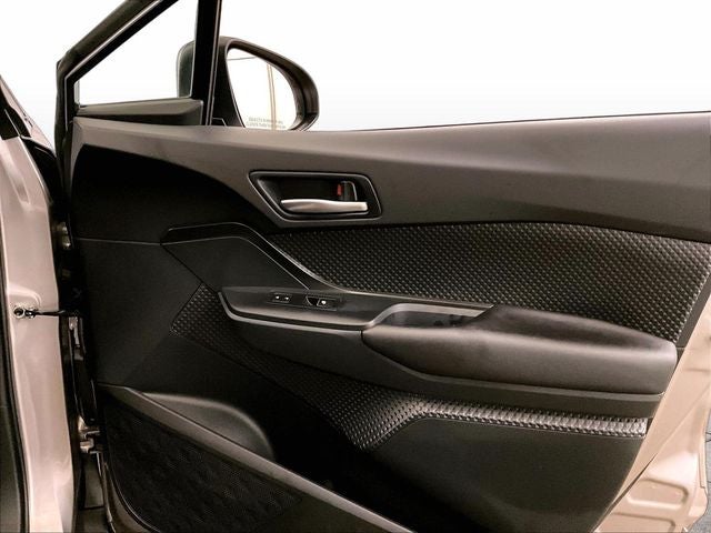 2018 Toyota C-HR XLE Premium