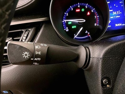 2018 Toyota C-HR XLE Premium