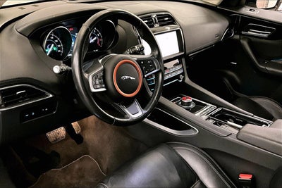 2020 Jaguar F-PACE 30t Prestige
