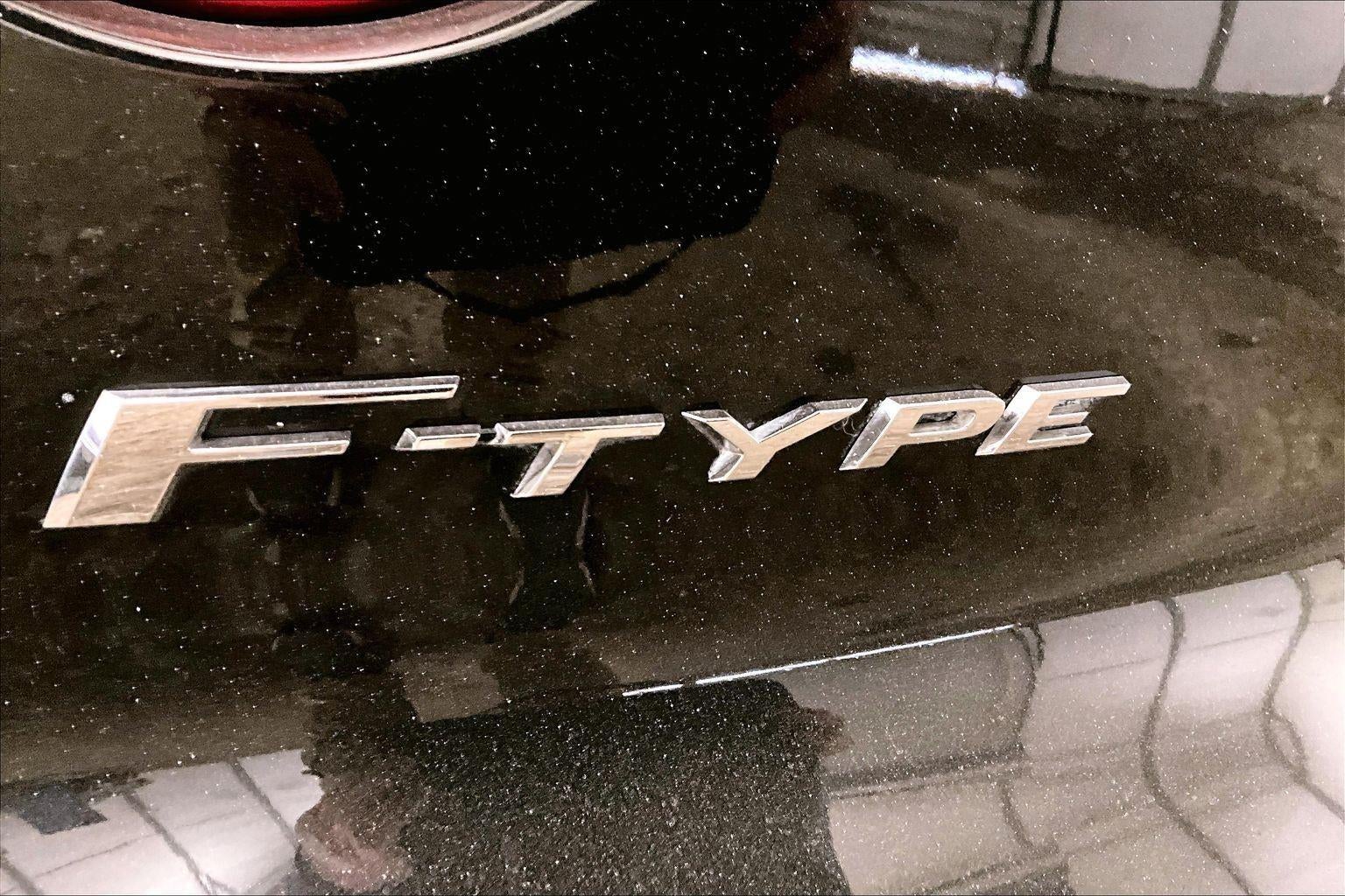 2014 Jaguar F-TYPE V8 S