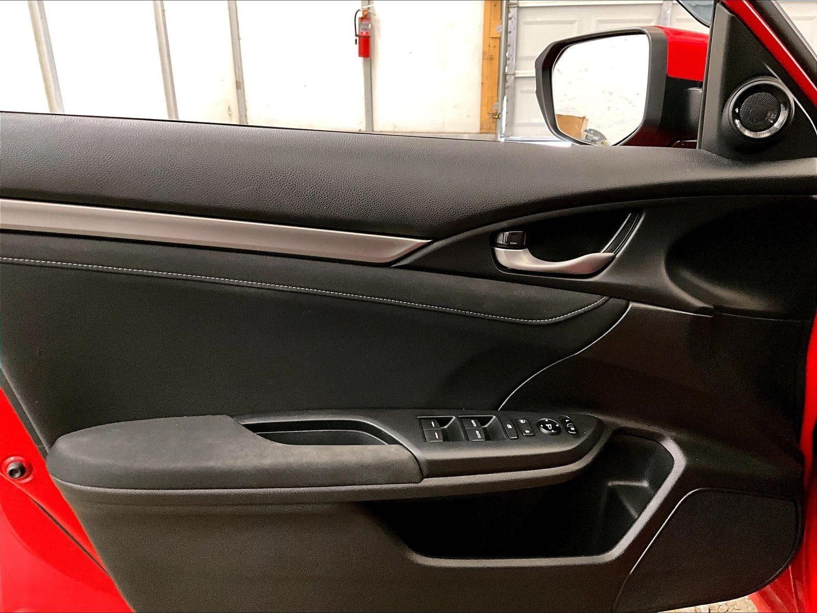 2019 Honda Civic Hatchback EX