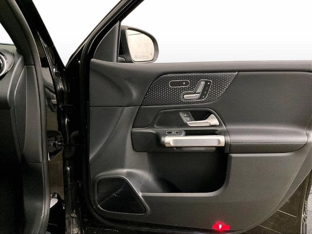 2026 Mercedes-Benz GLB GLB 250 4MATIC®