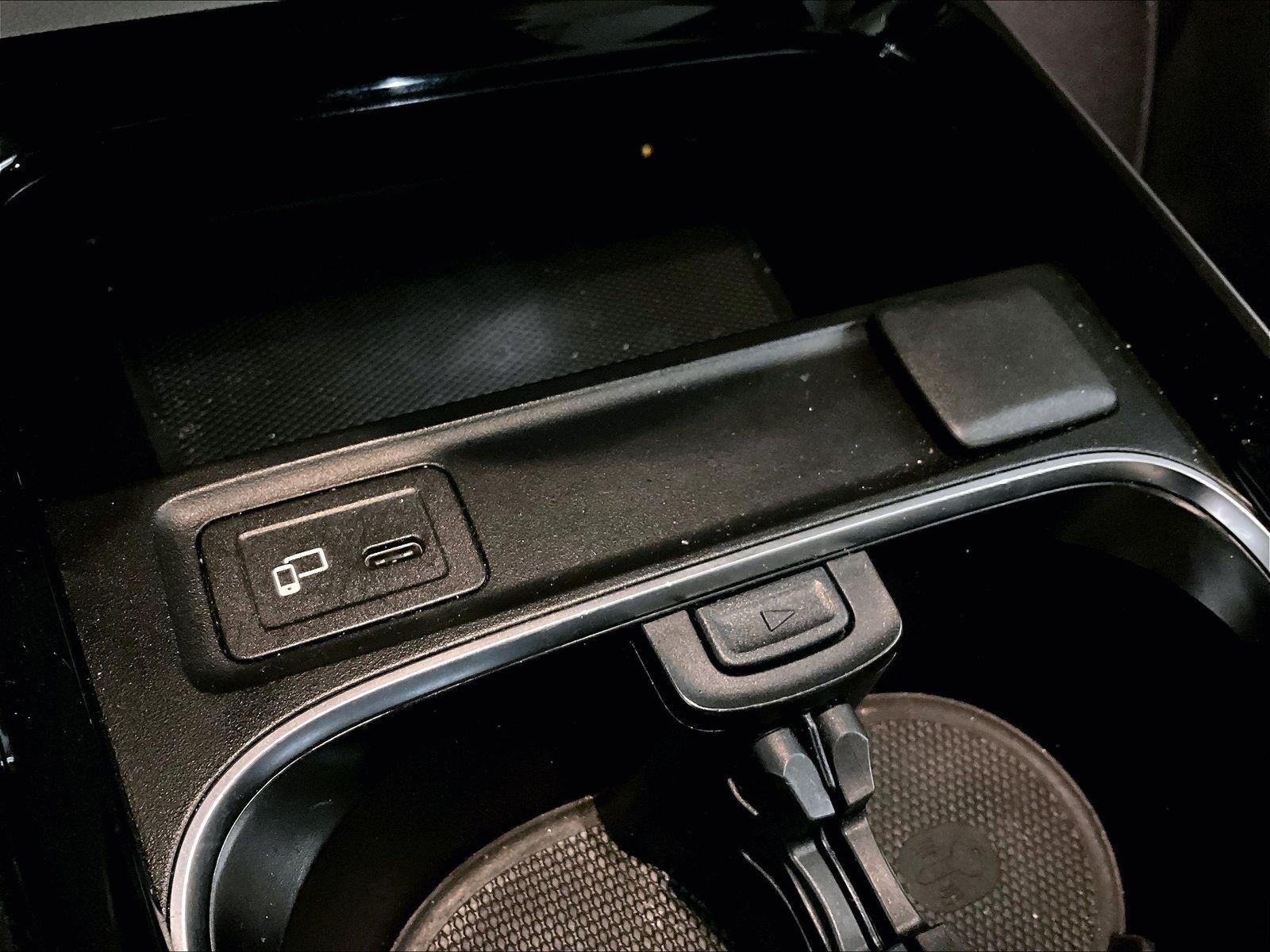 2022 Mercedes-Benz GLB GLB 250