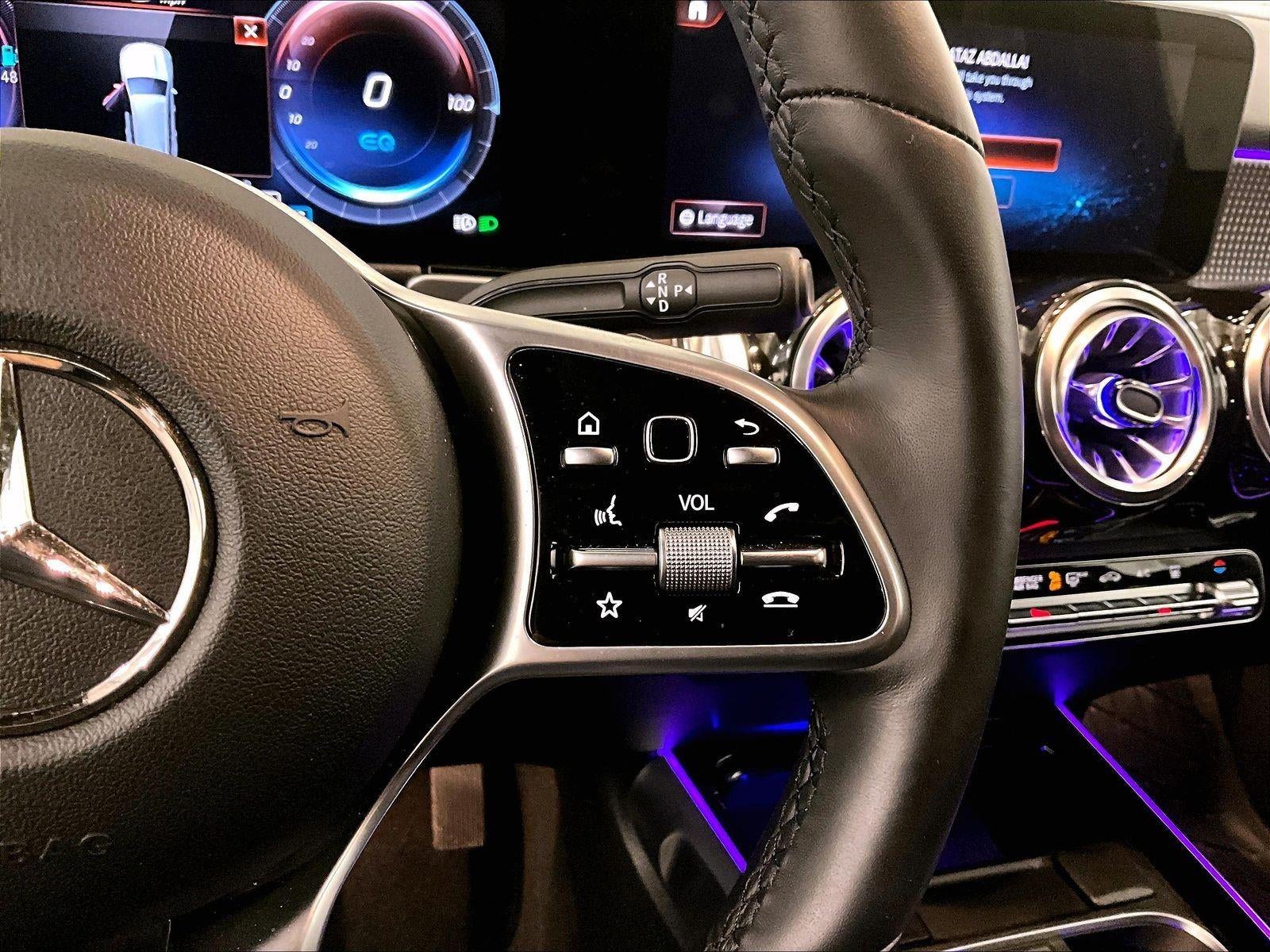 2022 Mercedes-Benz EQB EQB 300