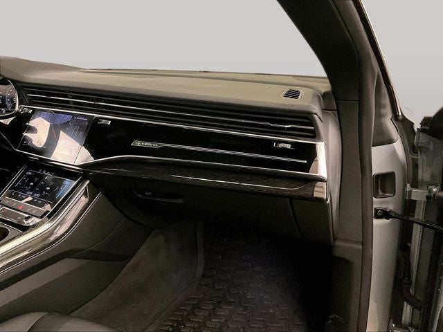 2024 Audi Q8 55 Premium quattro