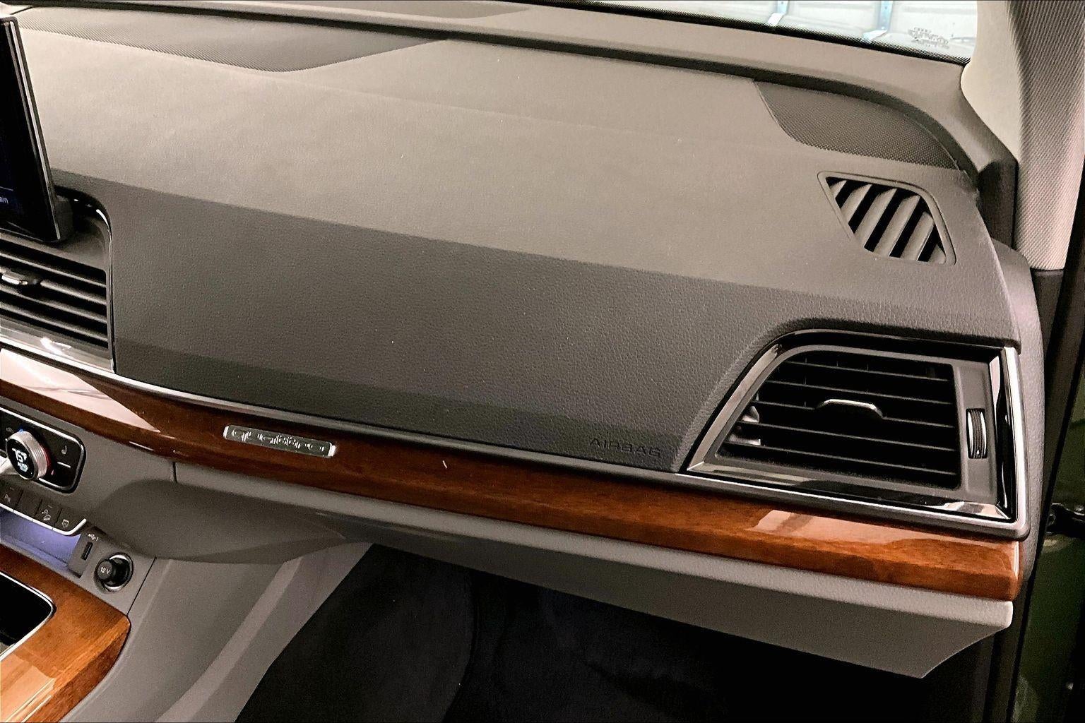 2022 Audi Q5 S line Premium