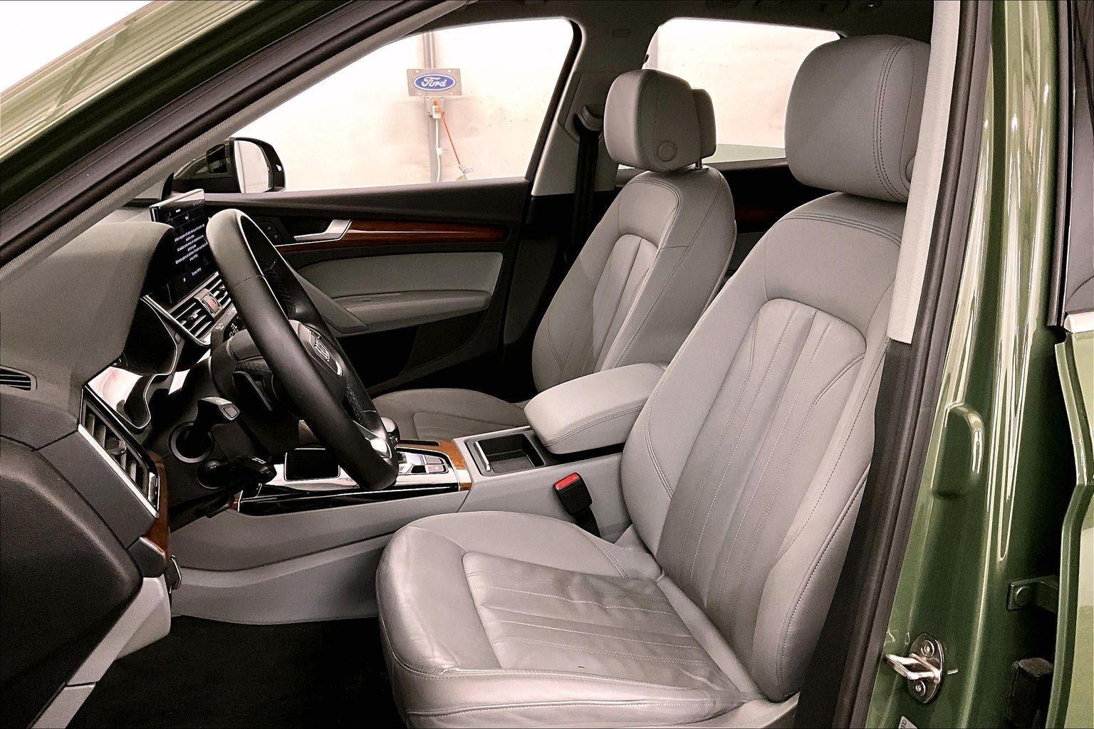 2022 Audi Q5 S line Premium