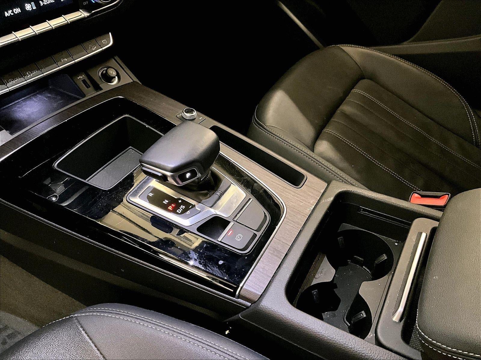 2022 Audi Q5 S line Premium