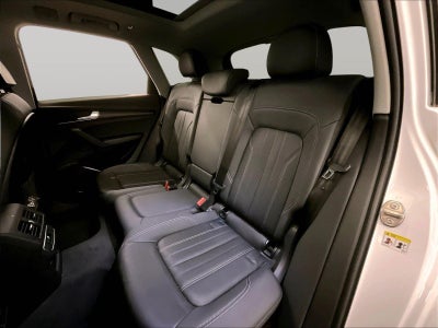2022 Audi Q5 S line Premium