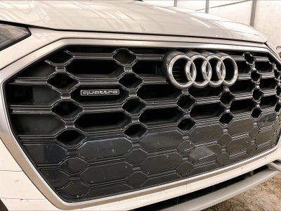 2022 Audi Q5 S line Premium