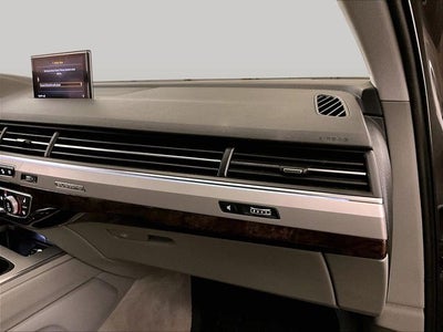 2019 Audi Q7 45 Premium Plus quattro