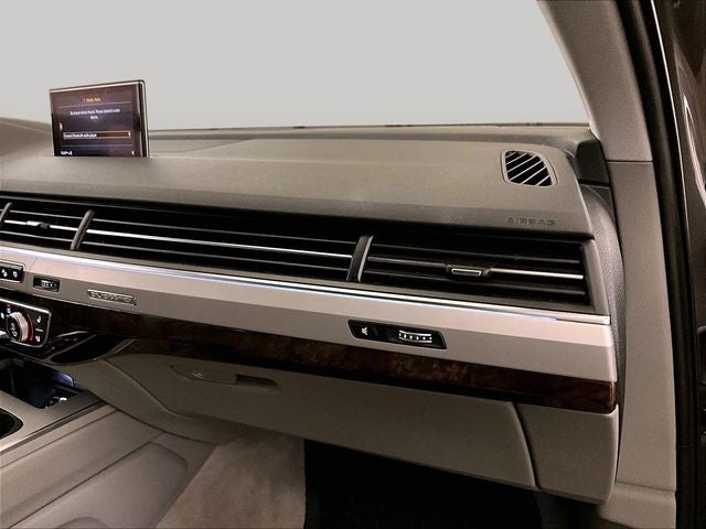 2019 Audi Q7 45 Premium Plus quattro