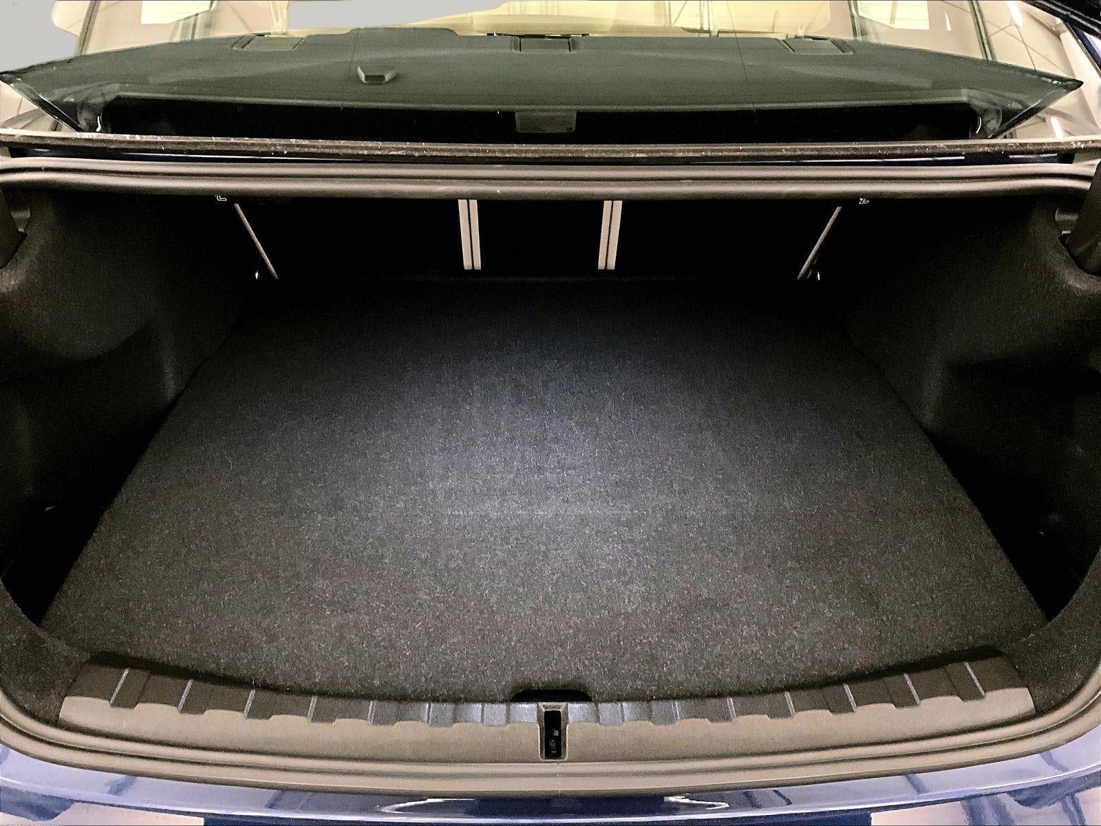 2019 BMW 3 Series 330i xDrive