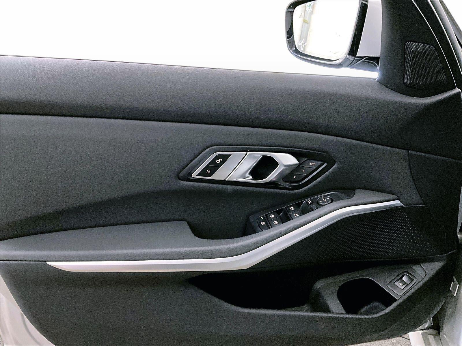 2019 BMW 3 Series 330i xDrive